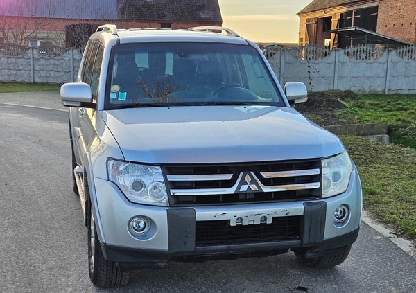 Mitsubishi Pajero cena 44900 przebieg: 289286, rok produkcji 2010 z Maszewo małe 352
